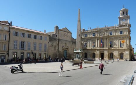 Arlés, Visita Arlés, Guía Arlés