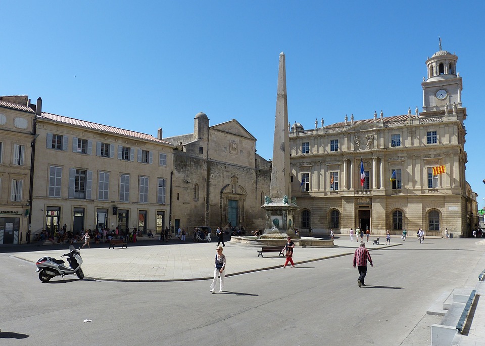 Arlés, Visita Arlés, Guía Arlés