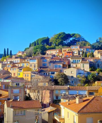 Excursion a Bormes les Mimosas, Saint Tropez Crucero